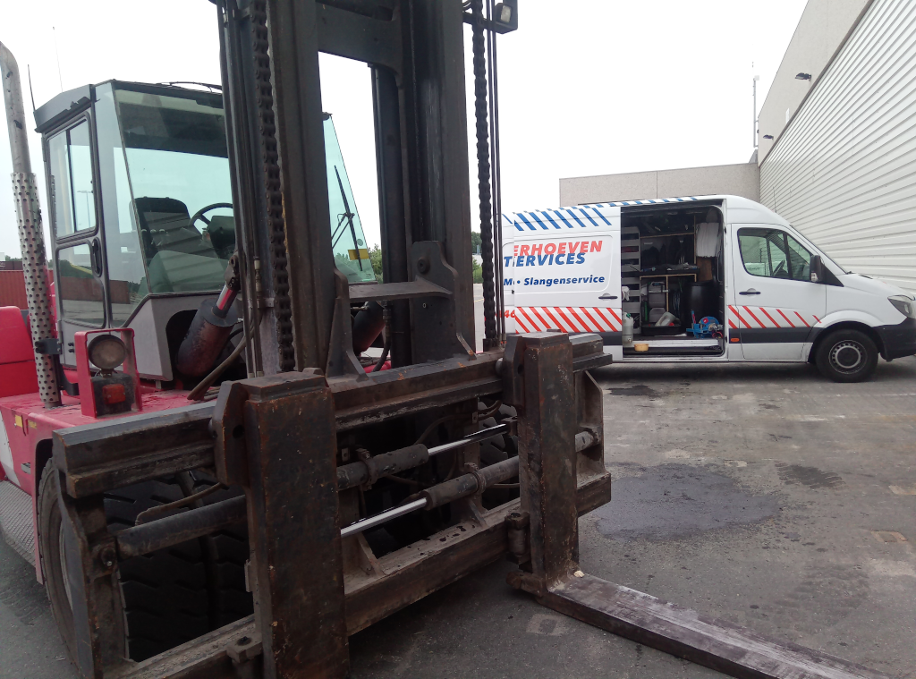 imgpsh_fullsize_anim (10)